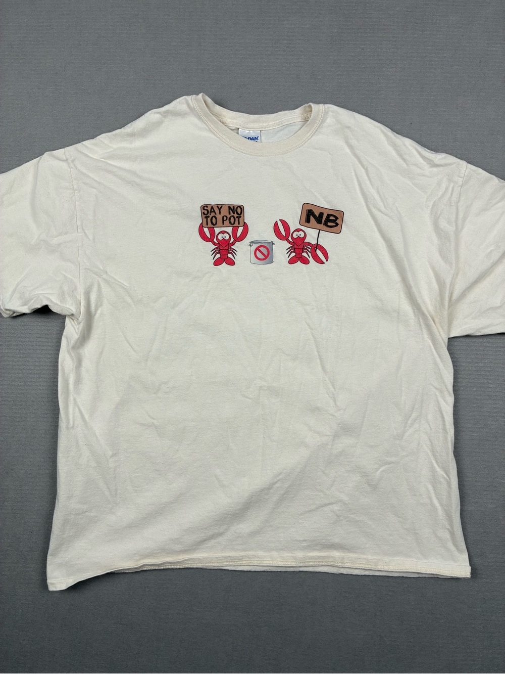 VTG Lobsters 2XL Gildan Tshirt Cream Comedy Graphic Oversized Destination Skater